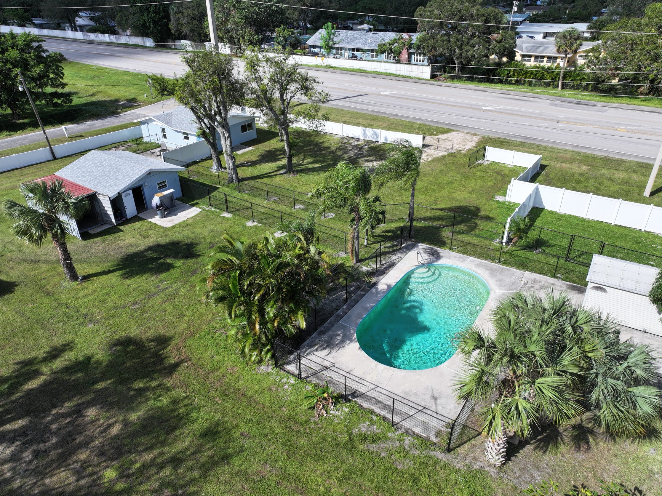 Paws Retreat aerial view